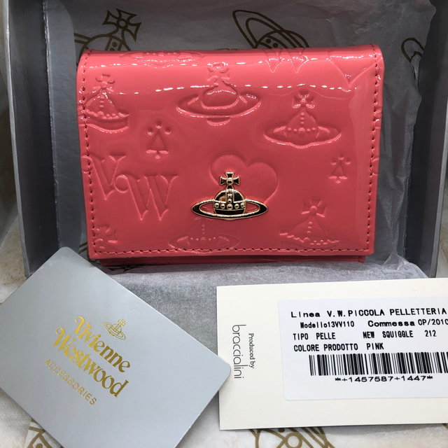 激安シャネル | Vivienne Westwood - Vivienne Westwood ミニ　財布　エナメル　ピンク　新品未使用の通販 by ぷーちゃん's shop