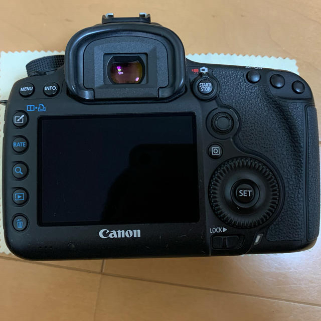Canon - Canon EOS 5D Mark III の通販 by M｜キヤノンならラクマ 在庫お得