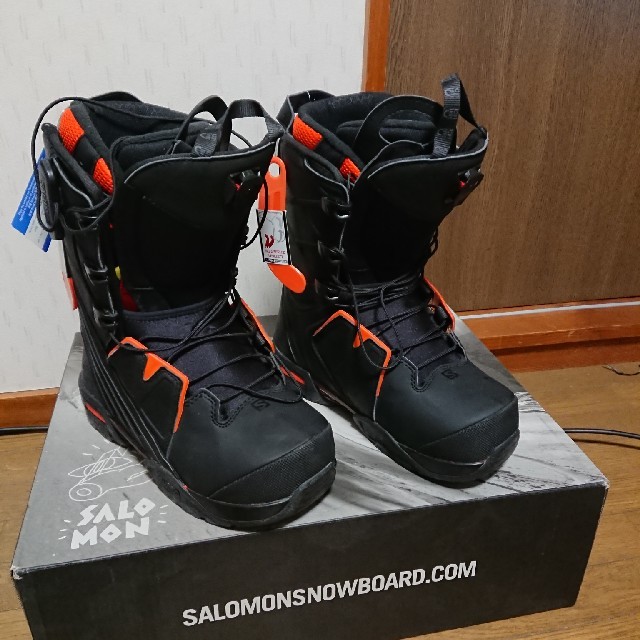 SALOMON(サロモン)のサロモン  MALAMUTE 未使用 スポーツ/アウトドアのスノーボード(ブーツ)の商品写真