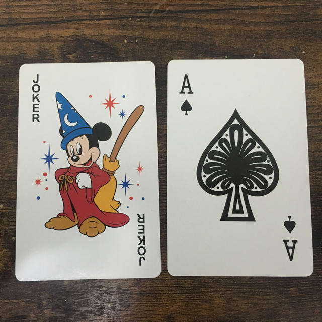 Disney(ディズニー)のDisney マジックトランプ エンタメ/ホビーのテーブルゲーム/ホビー(トランプ/UNO)の商品写真