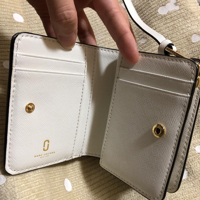 MARC JACOBS(マークジェイコブス)のマークジェイコブス 短財布 レディースのファッション小物(財布)の商品写真