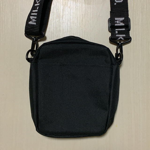 MILKFED.(ミルクフェド)のMILKFED. 特製　ロゴストラップ付き ミニショルダーBAG レディースのバッグ(ショルダーバッグ)の商品写真