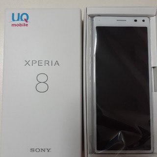 エクスペリア(Xperia)のSONY　UQ版SIMフリースマートホン　Xperia８ホワイト　超美品(スマートフォン本体)
