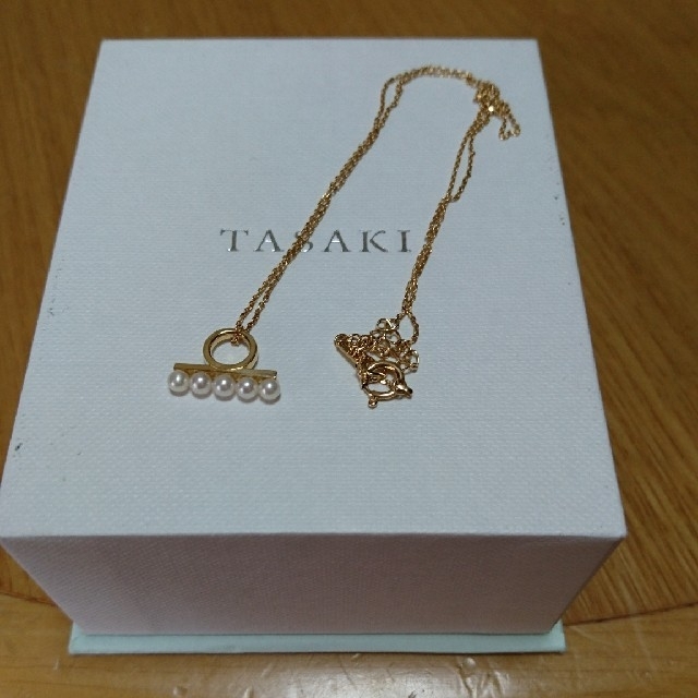 TASAKI(タサキ)のまーゆ様専用TASAKIチャームネックレス レディースのアクセサリー(ネックレス)の商品写真