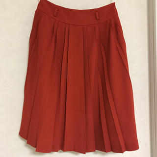 ハニーズ(HONEYS)の赤　スカート(ひざ丈スカート)