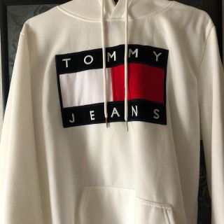 トミー(TOMMY)のTOMMY JEANS パーカー(パーカー)