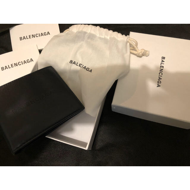 ワンピなど最旬ア！ Balenciaga - BALENCIAGA 財布　二つ折り　新品 折り財布