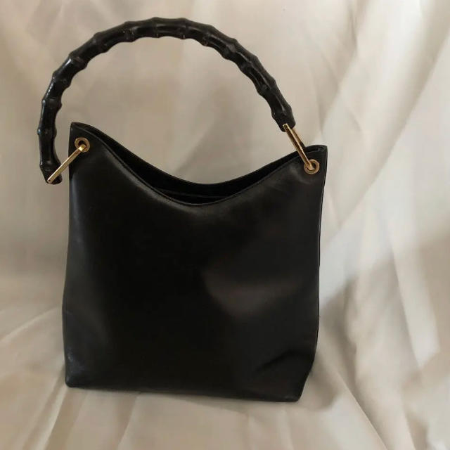 GUCCI グッチ バンブー ハンドバッグ ブラック - バッグ GUCCI グッチ バンブー ハンドバッグ ブラック - バッグ