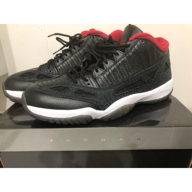 NIKE AIR JORDAN 11 RETRO LOW US10 新品