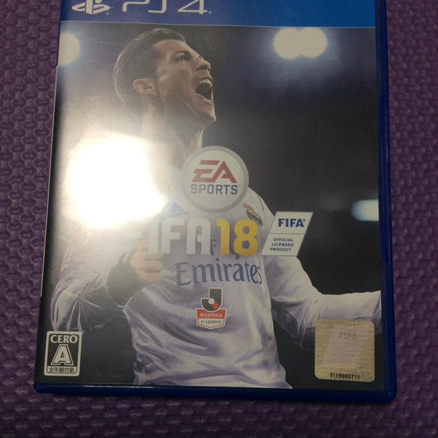 FIFA 18 PS4 エンタメ/ホビーのゲームソフト/ゲーム機本体(家庭用ゲームソフト)の商品写真