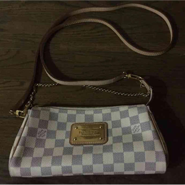 LOUIS VUITTON(ルイヴィトン)の正規品 本番ルイビィトン レディースのバッグ(ショルダーバッグ)の商品写真