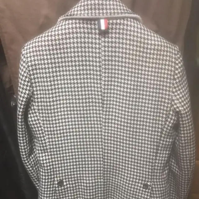 THOM BROWNE(トムブラウン)のThom Browne コート メンズのジャケット/アウター(ステンカラーコート)の商品写真