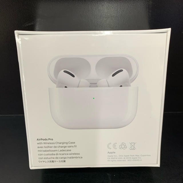 Apple(アップル)のAirPods  Pro スマホ/家電/カメラのオーディオ機器(ヘッドフォン/イヤフォン)の商品写真