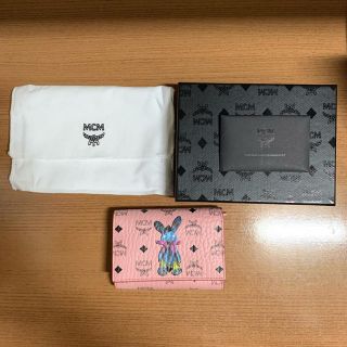 MCM 三つ折り財布 ピンクうさぎ