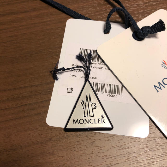 MONCLER(モンクレール)のモンクレールタグ ハンドメイドの素材/材料(各種パーツ)の商品写真