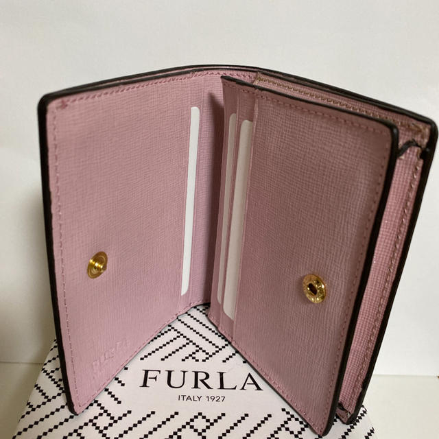 【新品 未使用】FURLA KITTY❤️ バイフォールド ウォレット 折財布