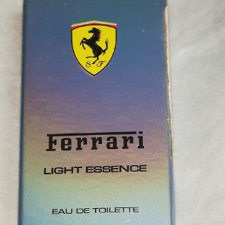 フェラーリ(Ferrari)のフェラーリ　ライトエッセンス EDT-B 4ml未開封新品(香水(男性用))