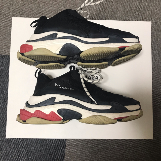 BALENCIAGA triple S 41