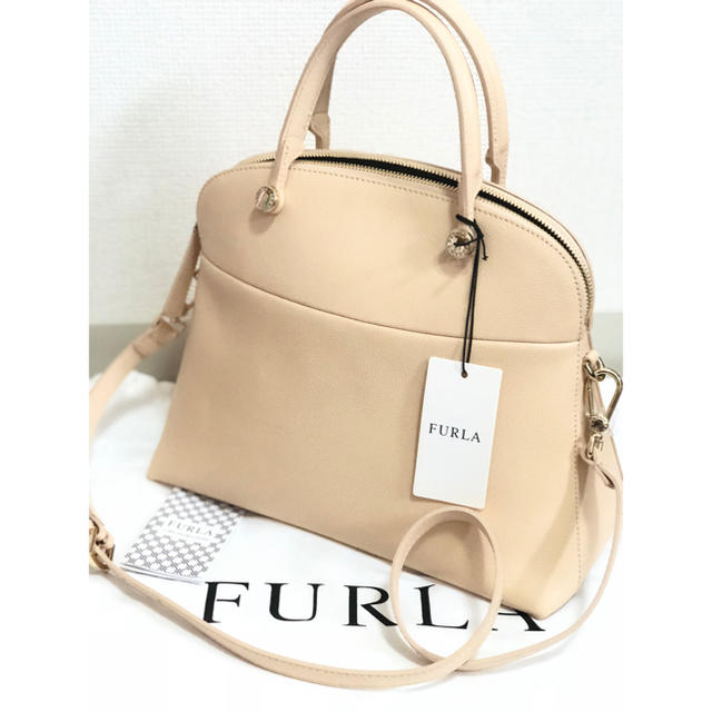 Furla 新品 フルラ パイパー ライトベージュの通販 By J S Shop フルラならラクマ