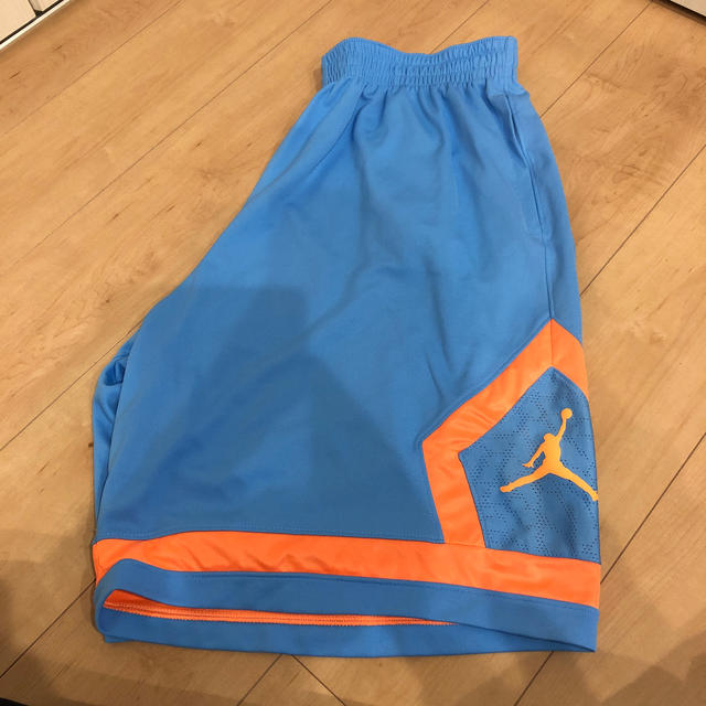 NIKE(ナイキ)のJORDAN バスケットショーツ xxl スポーツ/アウトドアのスポーツ/アウトドア その他(バスケットボール)の商品写真