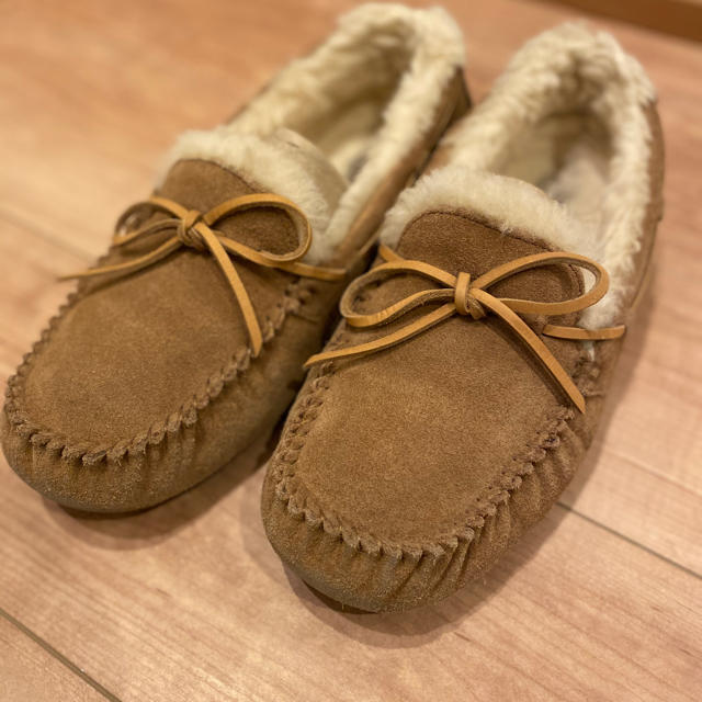 UGG モカシン　メンズ　ローファースリッポン/モカシン