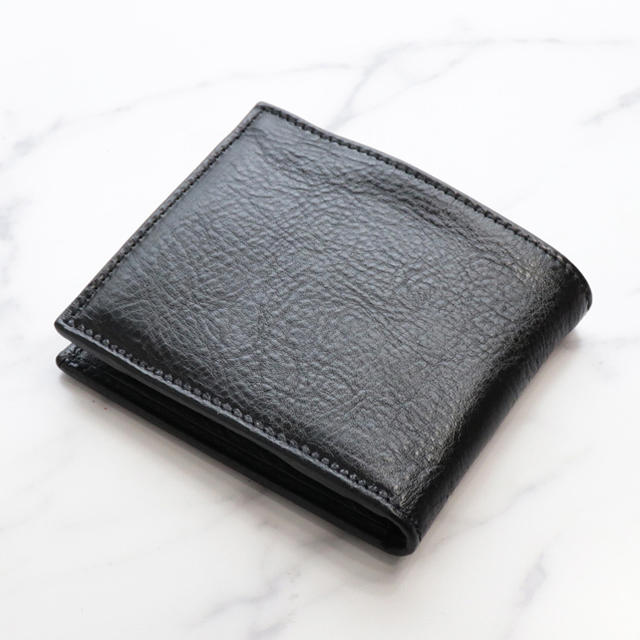 IL BISONTE(イルビゾンテ)の新品 イルビゾンテ 二つ折り 財布 折財布 コンパクト コインケース ブラック メンズのファッション小物(折り財布)の商品写真