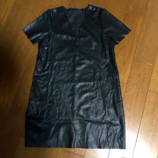 ザラ(ZARA)のZARA合皮ワンピース　L グリーン(ミニワンピース)