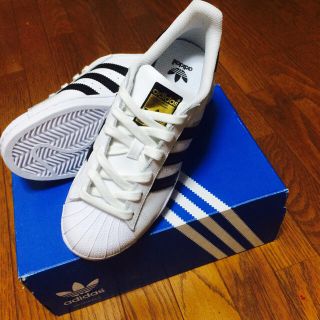 アディダス(adidas)のぴす様 お取り置き中♡(スニーカー)