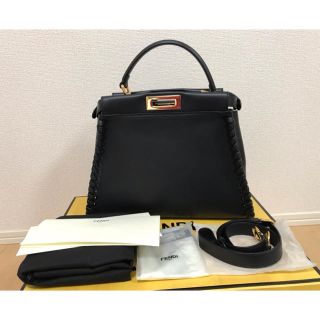 フェンディ(FENDI)の☆御専用☆フェンディ  ピーカブー　レギュラー　ブラック(ハンドバッグ)