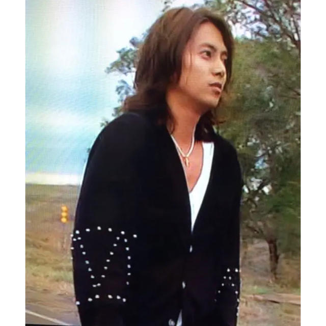 山下智久　私服　着用　カーディガン