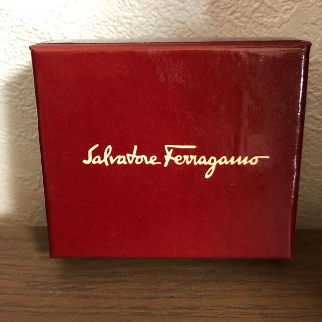 Salvatore Ferragamo(サルヴァトーレフェラガモ)のフェラガモ　カフリンクス メンズのファッション小物(カフリンクス)の商品写真