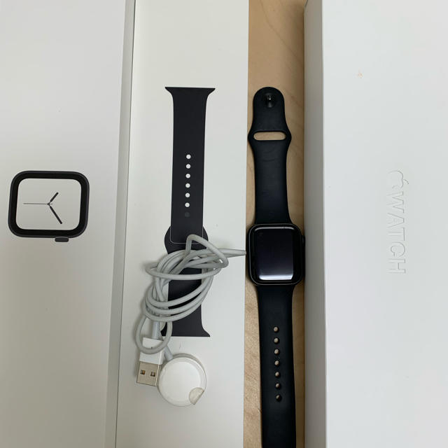 Apple Watch(アップルウォッチ)のApple Watch series4 40mm メンズの時計(腕時計(デジタル))の商品写真