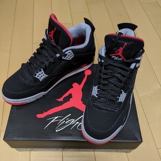 NIKE AIR JORDAN 4 RETRO BRED