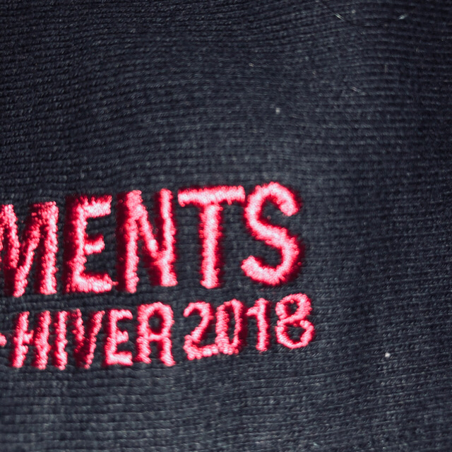 ヴェトモン　vetements ラムシュタイン　パーカートップス