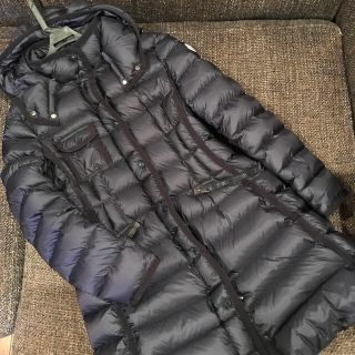 モンクレール(MONCLER)のMONCLER モンクレール サイズ3 HERMINE エルミンヌ　NAVY(ダウンコート)