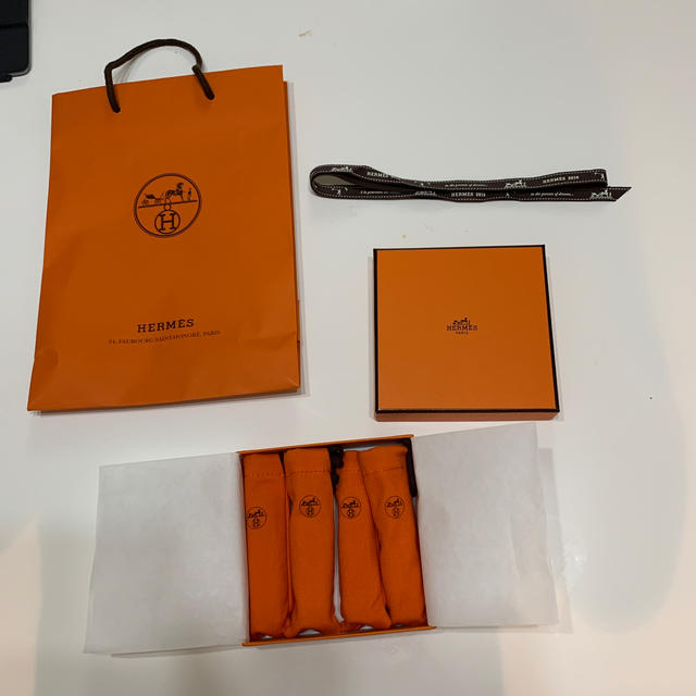 Hermes(エルメス)の❤️エルメス❤️ガーデンパフューム❤️香水セット❤️新品未使用 コスメ/美容の香水(ユニセックス)の商品写真