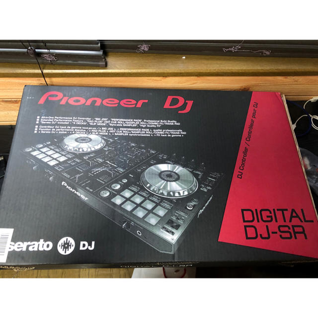 Pioneer(パイオニア)のPioneer DJ－SR   楽器のDJ機器(DJコントローラー)の商品写真