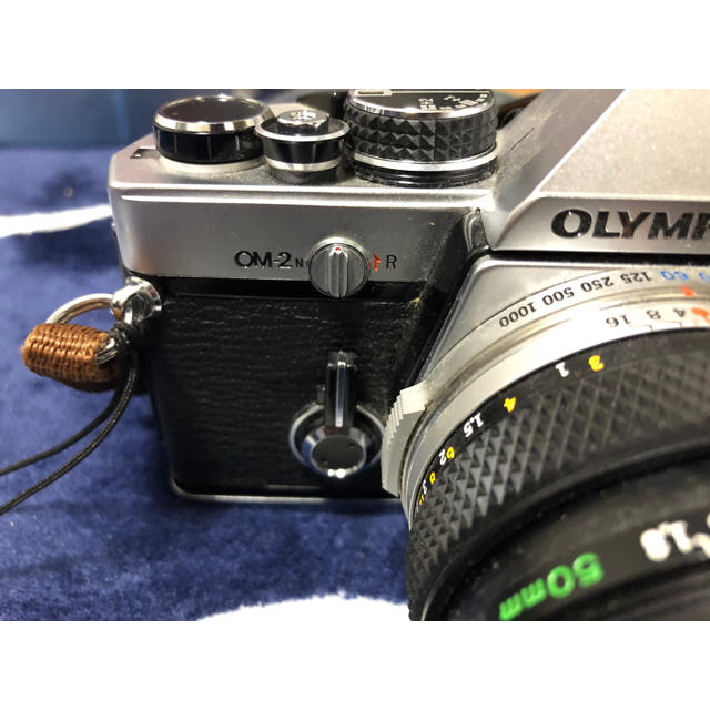 OLYMPUS(オリンパス)の値下げ！オリンパス　OM-2N フィルムカメラ スマホ/家電/カメラのカメラ(フィルムカメラ)の商品写真