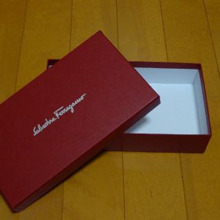 サルヴァトーレフェラガモ(Salvatore Ferragamo)の【Salvatore Ferragamo】フェラガモ　空き箱(財布)