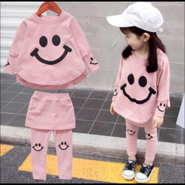 にこちゃん　セットアップ　黒/ピンク　80 90 100 110 120 キッズ/ベビー/マタニティのキッズ服女の子用(90cm~)(ワンピース)の商品写真