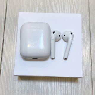 アップル(Apple)のAirPods(ヘッドフォン/イヤフォン)