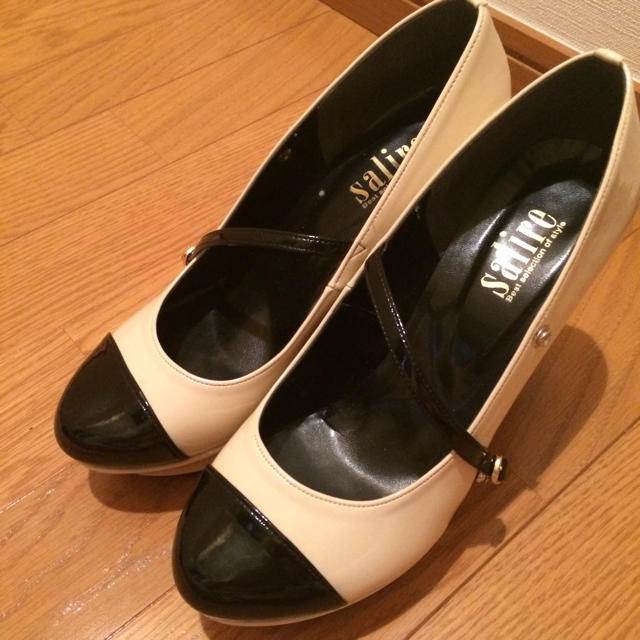 salire(サリア)のsalire♡バイカラー♡パンプス レディースの靴/シューズ(ハイヒール/パンプス)の商品写真