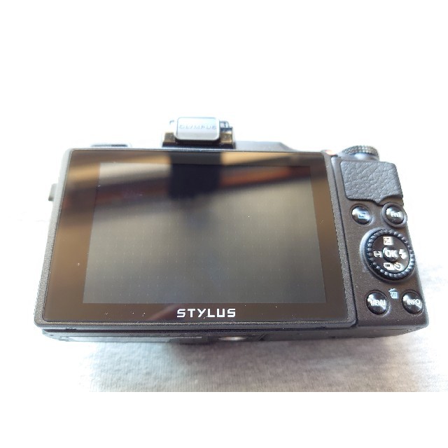 OLYMPUS(オリンパス)のOLYMPUS　オリンパス　STYLUS XZ-2 スマホ/家電/カメラのカメラ(コンパクトデジタルカメラ)の商品写真