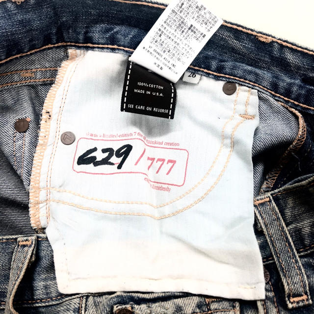 7 for all mankind(セブンフォーオールマンカインド)のくろ様用　7 for all mankind 限定デニム 26 レディースのパンツ(デニム/ジーンズ)の商品写真