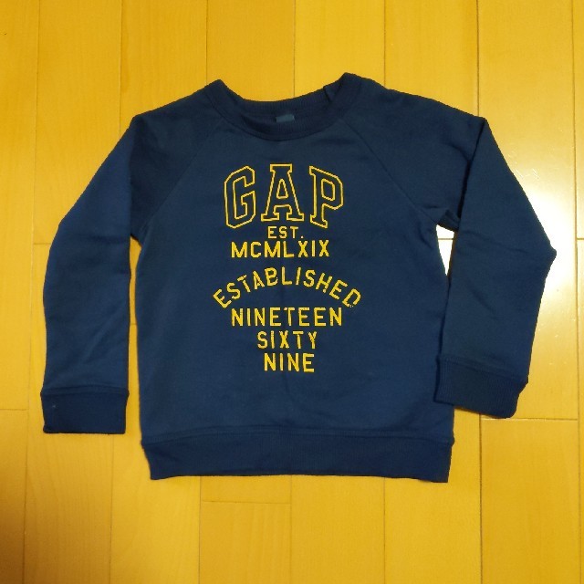 babyGAP(ベビーギャップ)のGAP裏起毛トレーナー110cm　ネイビー キッズ/ベビー/マタニティのキッズ服男の子用(90cm~)(Tシャツ/カットソー)の商品写真