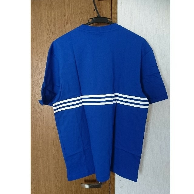 adidas(アディダス)の最終値下げアディダス オリジナルス 新品Tシャツ  ブルー メンズのトップス(Tシャツ/カットソー(半袖/袖なし))の商品写真