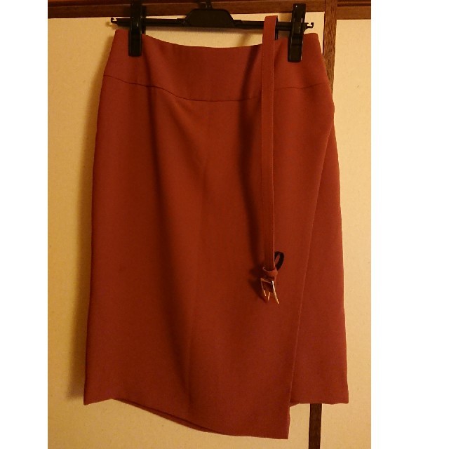 Pinky&Dianne(ピンキーアンドダイアン)のピンキー&ダイアン スカート 美品 レディースのスカート(ひざ丈スカート)の商品写真
