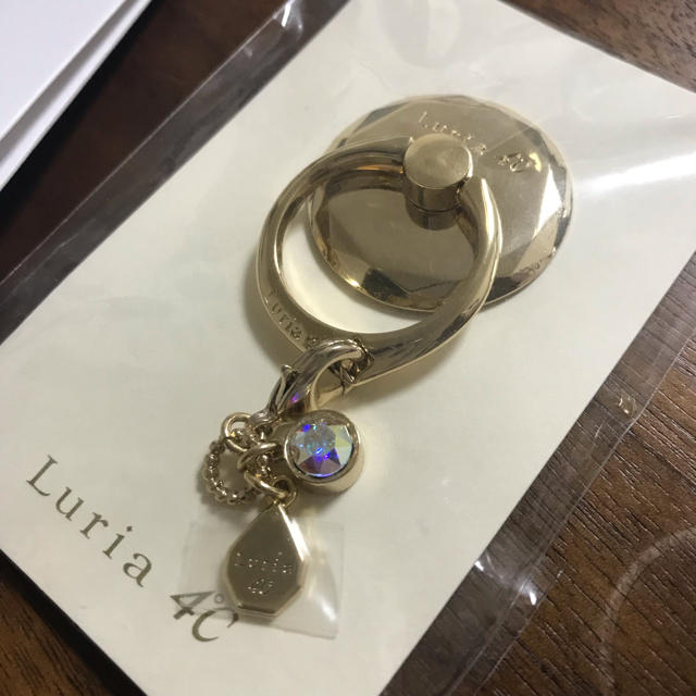 4℃(ヨンドシー)のLuria 4°C✨スマホリング スマホ/家電/カメラのスマホアクセサリー(その他)の商品写真