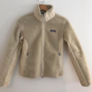 パタゴニア(patagonia)のパタゴニア フリース  ボア ベージュ 値下げしました(ブルゾン)