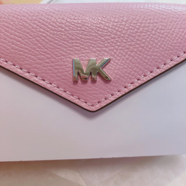 Michael Kors(マイケルコース)の値下げ！MICHEAL KORS ♥︎ 三つ折り財布 レディースのファッション小物(財布)の商品写真